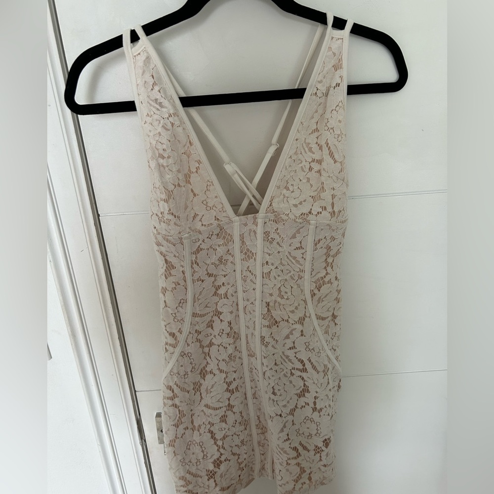 Tobi Lea Ivory and Nude Lace Bodycon Dress